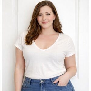 Universal Thread Women’s Fresh White Short Sleeve Bodysuit Thong Size XL